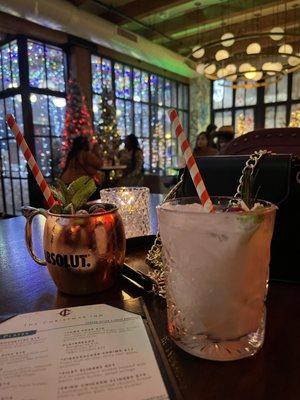 Christmas cocktails : Christmas inn mule & frosty the tipsy snowman