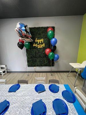 Birthday room