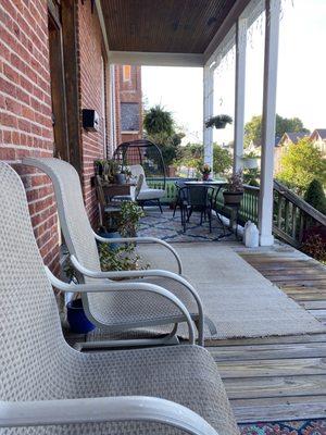 Front porch enjoyed morning coffee and evening catch ups.