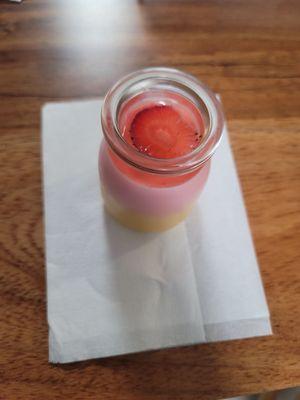 Strawberry Mango Pudding