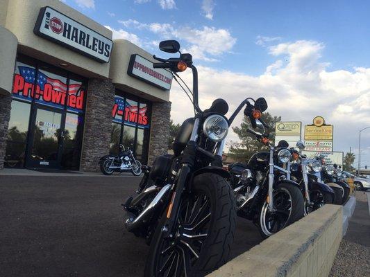 1 Stop Harleys of Peoria AZ circa 2017