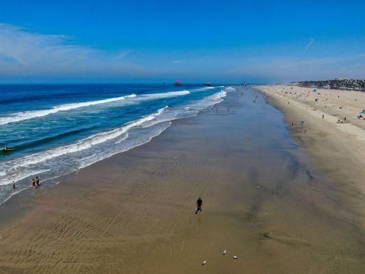 Aerial view of Huntington Beach with the Pier