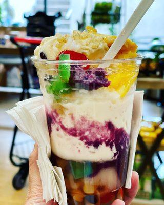 Halo-Halo