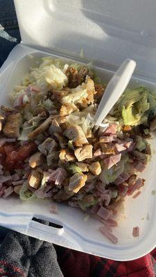 Ensalada de pollo y jamón??