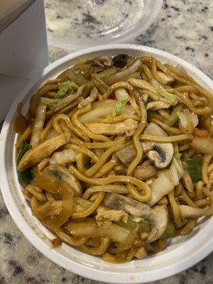 39. Chicken Lo Mein