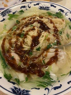 Won ton noodle soup