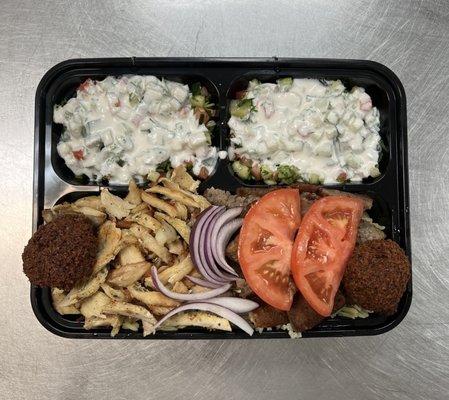 Windy Plate ( Chicken Shawarma - Gyro - Falafel )