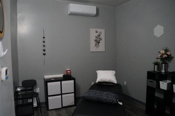 This is our Metal room where we offer low cost acupuncture, cupping, massage, and microneedling while you listen to wind sounds