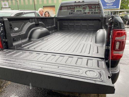 Premium line-x bed liner