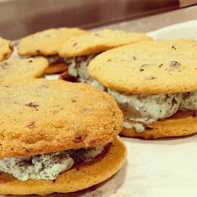 Ice cream sandwiches