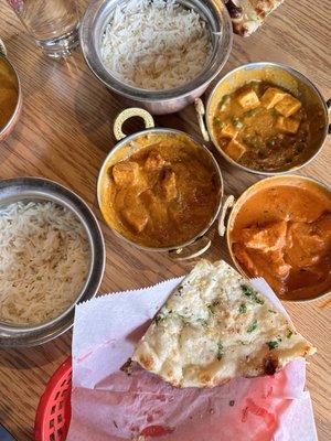 Garlic naan, butter chicken, chicken tikka masala, matar paneer, All delicious!!