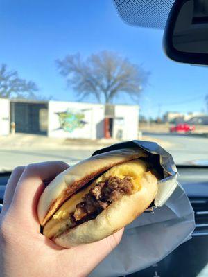 Brisket egg & cheese bagel