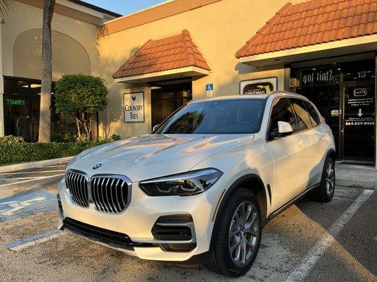 2023 BMW X5 with LLumar IRX & AirBlue Infrared Rejecting Ceramic Films in Jupiter, Florida.