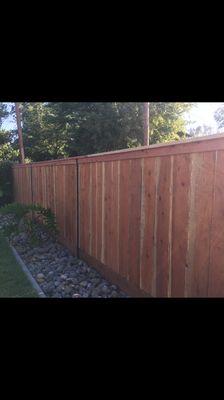 Red wood fence build