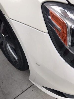 Bad repaint (they claim no repaint) parking sensor and fender is one shade and bumper cover is very white)