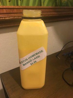 Mango lassi