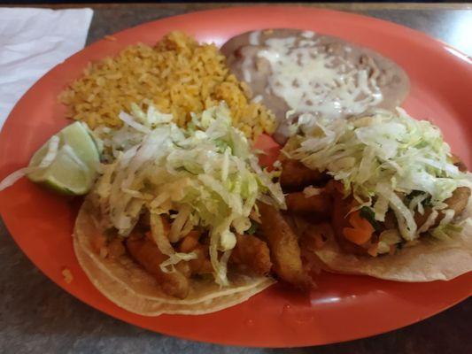 The fish tacos, quite good with a nice balance of flavors.