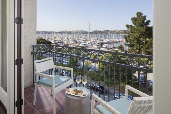 Deluxe Harbor Side View guest room features a private balcony.