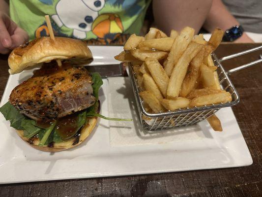 Kyoto burger with fries