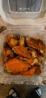 Half sauced wings with shoprite sauces.