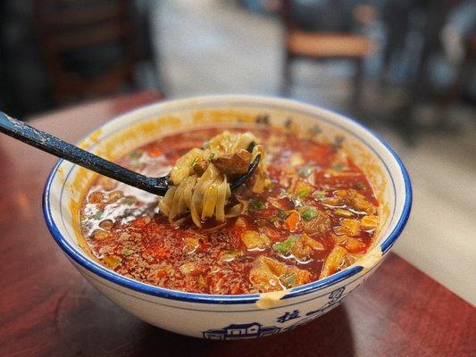 qishan noodles with grand pork @lesminaddio