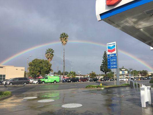 Wow, check out that rainbow!