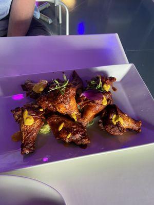 Vuela, Vuela- crazy 305 style wings with Inka Panca sauce