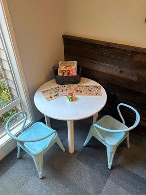 Kid's table in waiting room