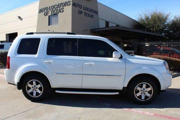 Honda Pilot...with DVD and Navigation.  Inventory does change daily ~ But daily the inventory is AwESoMe!