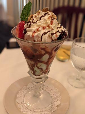 sundae special - so worth it.