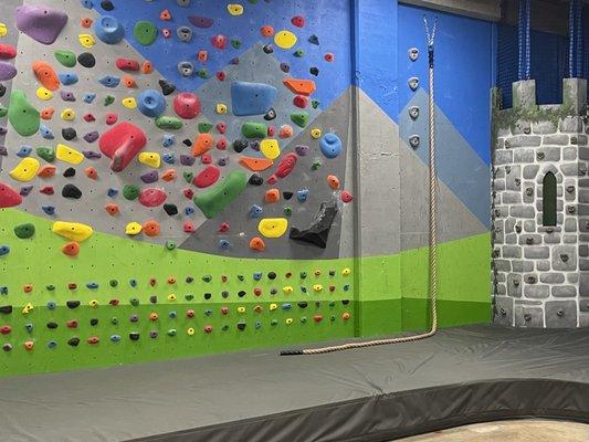 Part of the kid climbing area. There's also a tunnel slide