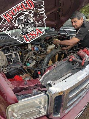 Hacemos mecánica #Diesel Tenemos los lift kit y leveling kit.We make #Diesel mechanics.  We have the lift kit and leveling kit @_world4x4usa