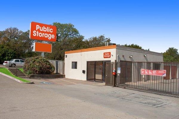 Public Storage