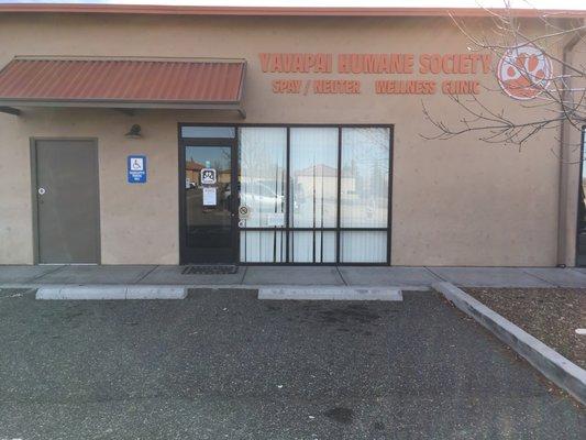 Entrance to the Spay/Neuter & Wellness Clinic