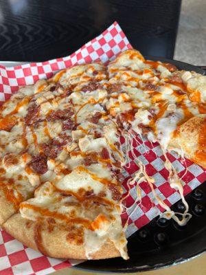 Buffalo pizza- yum!