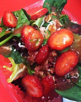 Strawberry pecan salad (seasonal)