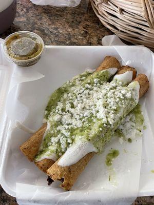 Beef flautas