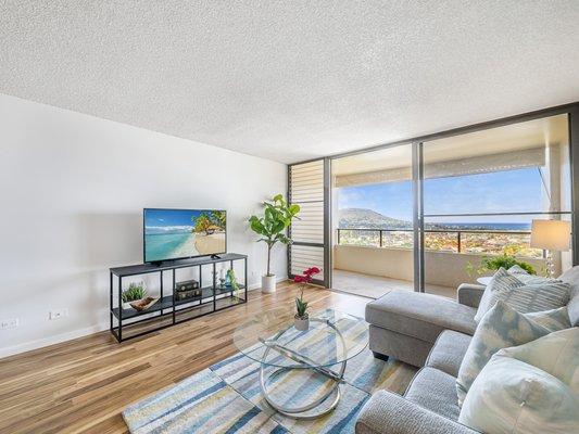 JUST LISTED! Plaza Hawaii Kai #1206 - Lower Hahaione! First Open House, Sunday, July 31st, 2-5pm.