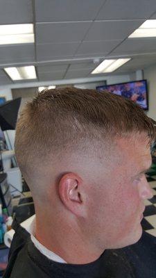 @peoplesbarbershopseattle insta