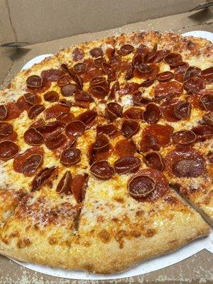 X-Large Pepperoni Magnifico Pizza