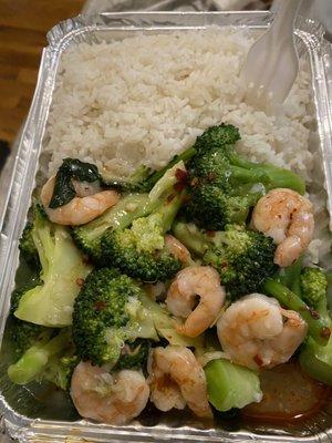 Shrimp and broccoli