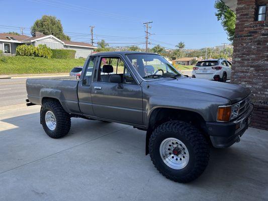 Classic Toyota w/ 2" lift up front rear 1" on 32" BFG mud terrains on Polished Outlaw wheels.