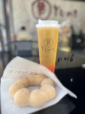 Cinnamon sugar mochi donut and lychee tea with strawberry boba