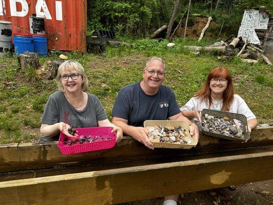 Finding Fabulous Gems at Old Cardinal Gem Mine.