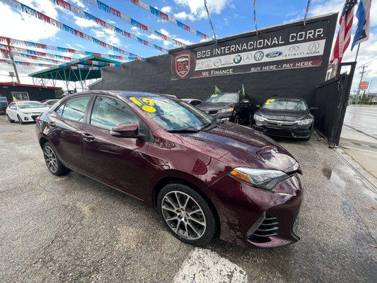 2017 Toyota Corolla XSE for Sale. Call for details!