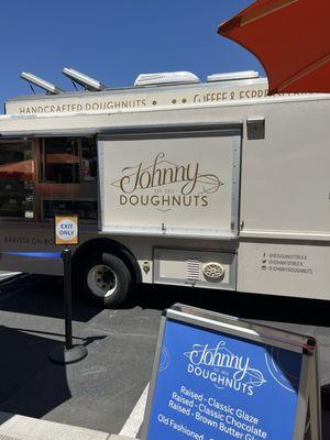 Johnny Doughnuts food truck came out to our work campus in Pleasanton.