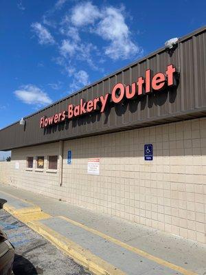 Flowers Bakery Outlet