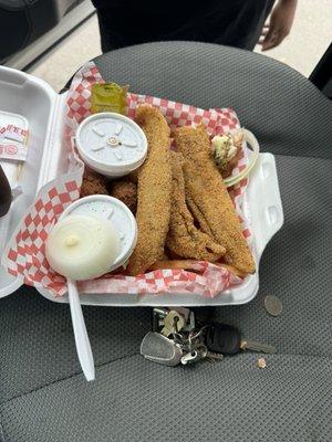 Catfish Plate with pinto beans , Cole slaw , hush puppies, onions and fries' $12.99