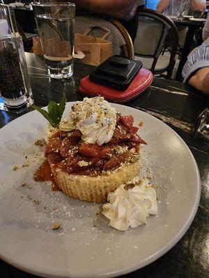 Dessert brown butter cake.