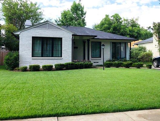 Midway Hollow Dallas Lawn Service